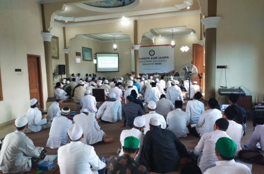 Halaqoh Ulama ASWAJA Indonesia Desak Pemerintah Tindaklanjuti Proses Hukum Para Penista Agama